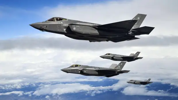 «Не хватает ресурсов»: Счётная палата США заявила о снижении боеготовности американской морской авиации