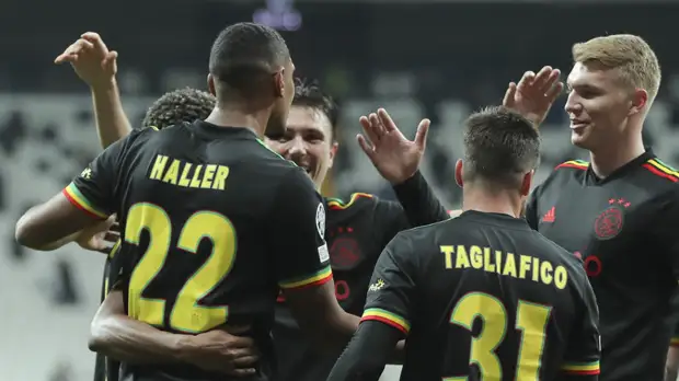 «Аякс» обыграл «Бешикташ» в матче ЛЧ