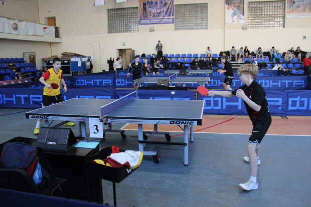 В облцентре прошли соревнования по настольному теннису
