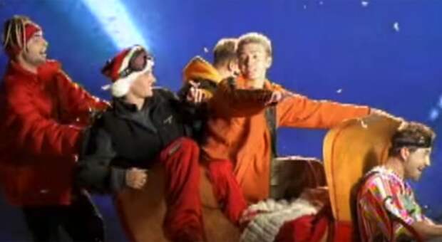 12 Boy Band Christmas Songs That Are So Important, They Should Be Taught in School