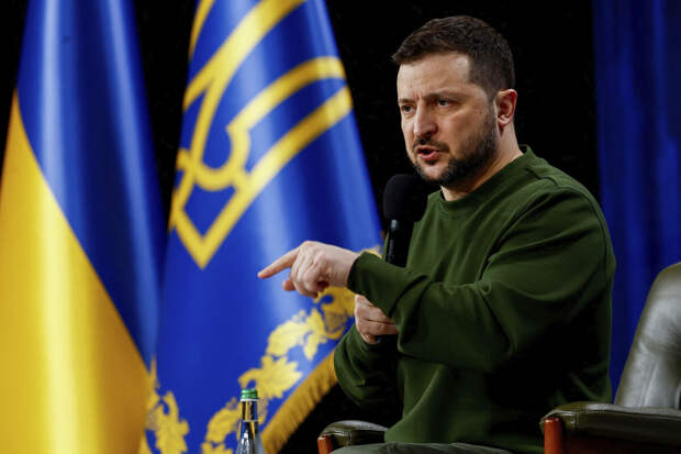 Зеленский в ходе выступления во Франции отверг идею прекращения огня на Украине