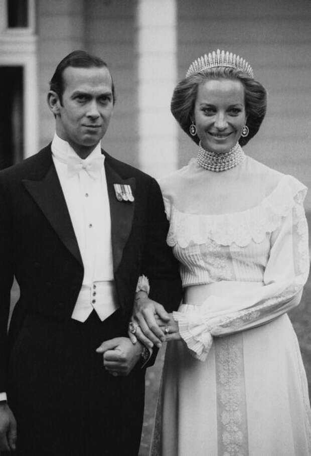 Принц Майкл Кентский и его супруга в день свадьбы в 1978 году. / Фото: www.newsroyal.ru