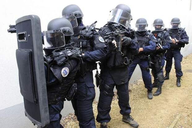Спецназ французской жандармерии (GIGN, Groupe d’Intervention de la Gendarmerie Nationale) Группа "А", антитеррористический десант, спецназ, спецназовцы, спецподразделение, спецподразделения