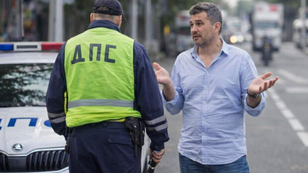 Зачем инспекторы ГАИ стали спрашивать, куда едет водитель