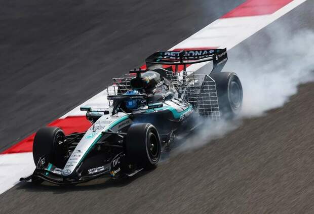 «Потеряли почти два часа». Первый тревожный звоночек для Mercedes в 2026 году?