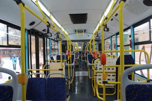 Почти 600 тысяч петербуржцев пользуются виртуальным «Подорожник»