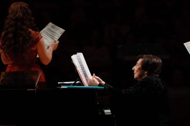 В Мариинке пройдет концерт к 70-летию творческой деятельности концертмейстера Елены Матусовской