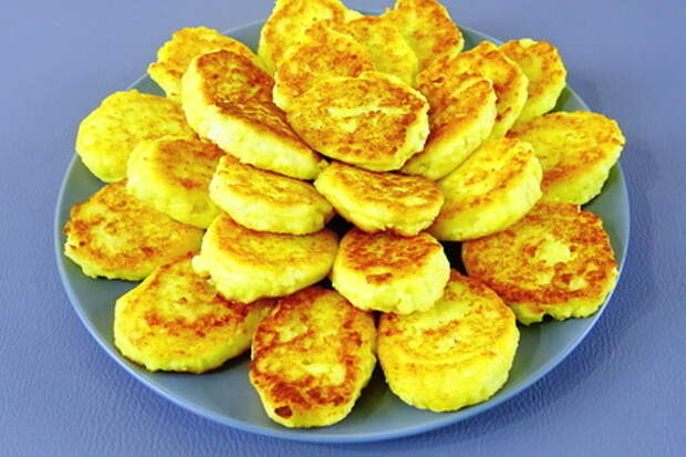 Фото к рецепту: Сырники из картошки и творога