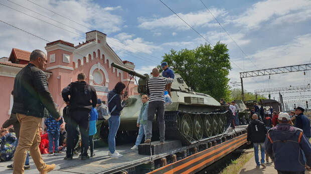 Воинский эшелон в Сарепте. Волгоград