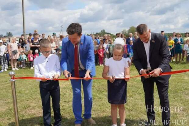 В агрогородке Техтин Белыничского района открылась детская игровая площадка.