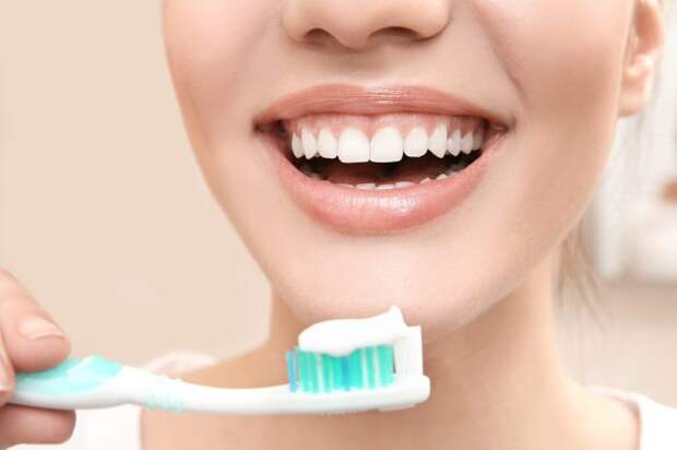 Частая чистка зубов может нанести непоправимый вред эмали. /Фото: ciroccodentalcenterpa.com