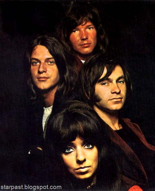 Shocking blue flac. Группа Шокин Блю. Группа Shocking Blue 1970. Shocking Blue пластинки. Шокинг Блю Shocking Blue.