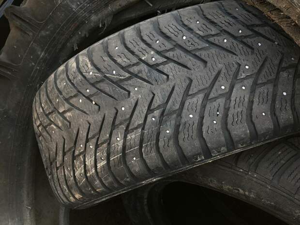 Время менять резину: в Авито выяснили, сколько денег петербуржцы тратят на «переобувку»