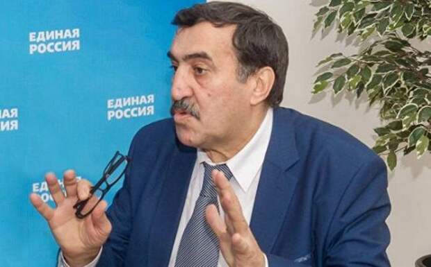 «С мыслями о России»: эксперт о целях обострения конфликта в Карабахе «С мыслями о России»: эксперт о целях обострения конфликта в Карабахе