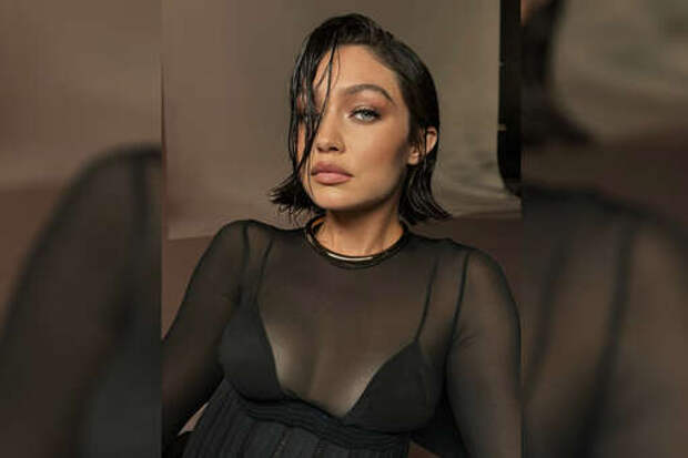 Модель Джиджи Хадид сделала каре и перекрасилась в брюнетку