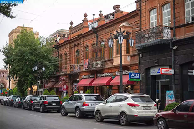Дом Карлена Товмасяна