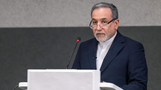 Аракчи: гибель Лариджани не дестабилизирует политическую систему Ирана