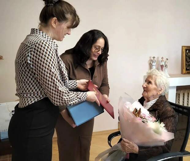 Почетный ветеран Астрахани отметила 101-й день рождения