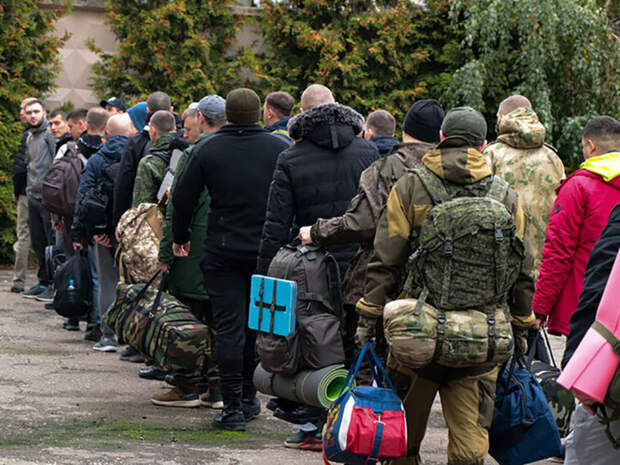 Экс-главком Сухопутных войск объяснил сообщения о втором этапе мобилизации (ВИДЕО)