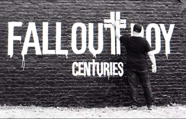 Fall Out Boy отдают дань своему родному Чикаго в новом видео «Centuries»