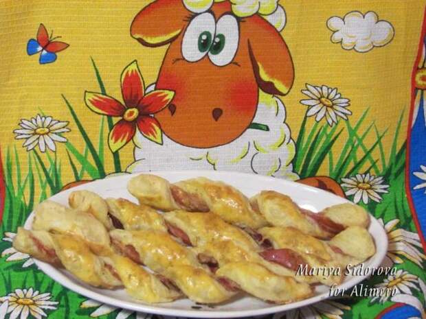 слоеные спиральки с копченым мясом рецепт