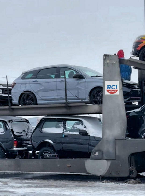 Новейшую Lada Vesta Sport 2026 с пакетом Black показали перед началом продаж