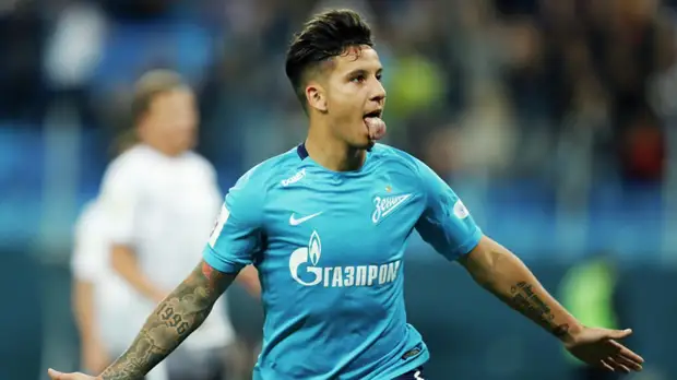 Дриусси признан лучшим игроком месяца в РПЛ