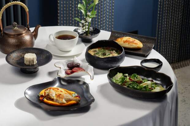 Умай и Fashion Iftar создали совместный сет