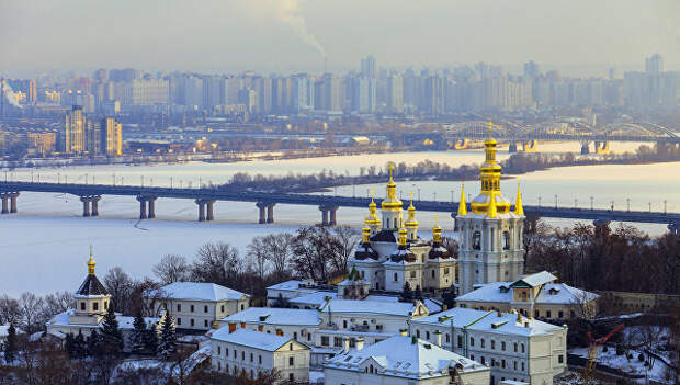 Панорама зимнего Киева. Архивное фото