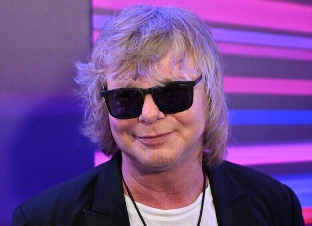 «Офигеть»: Григорьев-Апполонов обнародовал редкое фото Натальи Варлей