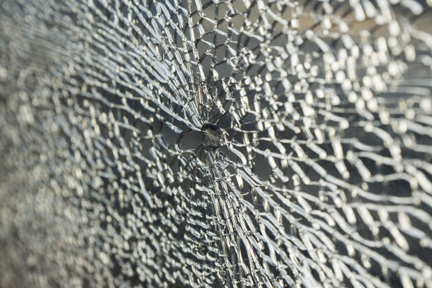 Беспилотник взорвался рядом с пассажирским автобусом в Краснодаре