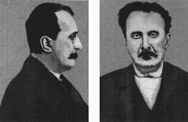 Антропометрическая карточка Николая Савина, сделанная в Гамбургской полиции. Фото: www.1rre.ru