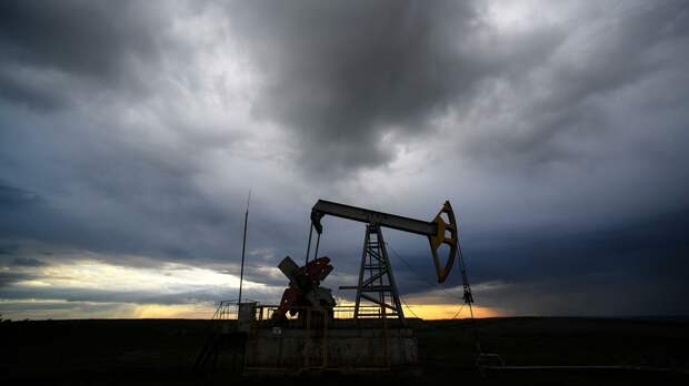Нефтяная качалка в Республике Татарстан Нефтяная качалка в Республике Татарстан - РИА Новости, 1920, 19.05.2021