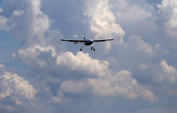 Беспилотник повредил дома в российском городе