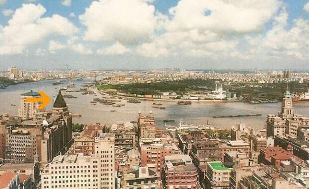 Архитектура Шанхая в 1990 году. Архитектура Шанхая в 1990 году.