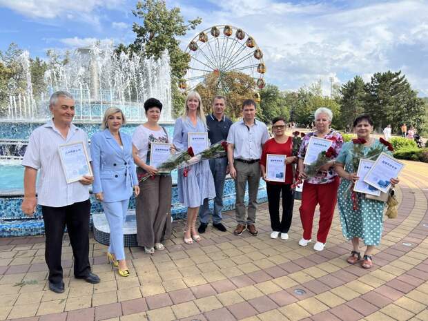 В Адыгее вручили грамоты победителям регионального этапа Всероссийского конкурса «Лучший дом