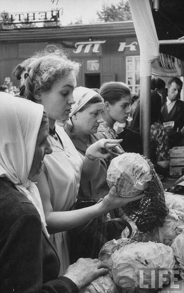 ByLarsen25 Москвички в 1956 году