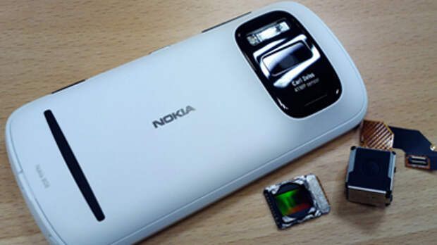 Nokia готовит конкурента Galaxy Note