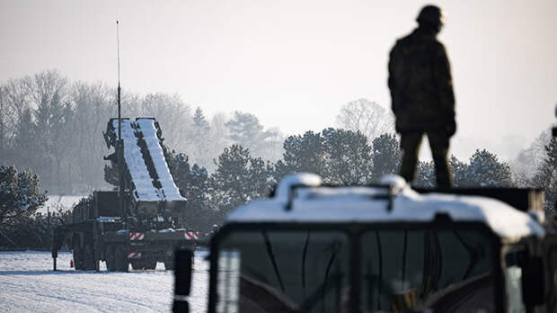 ПО СООБЩЕНИЯМ РЯДА ТГ-КАНАЛОВ, СУ-34 ПОПАЛИ В ЗАСАДУ И БЫЛИ СБИТЫ ИЗ ЗРК PATRIOT. ФОТО: SEBASTIAN GOLLNOW/DPA/GLOBAL LOOK PRESS