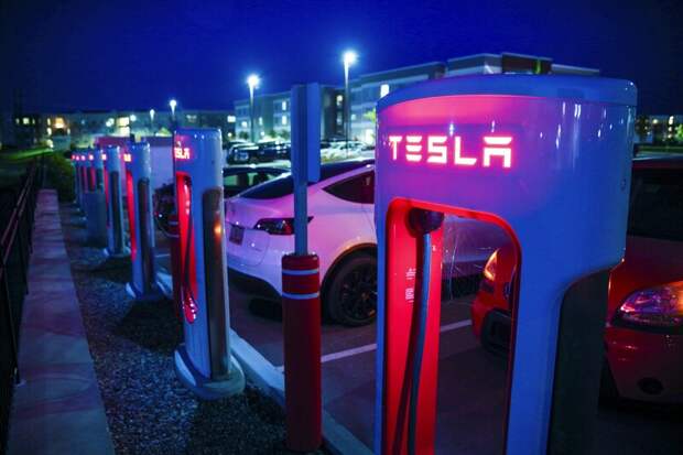 Продажи электромобилей Tesla в России упали на 35% в первом квартале 2026 года