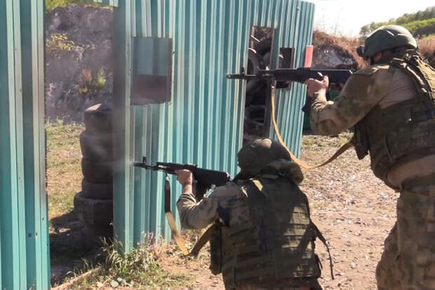 В Белгородской области продолжаются интенсивная боевая подготовка и обучение личного состава добровольческого отряда «Барс-Белгород»