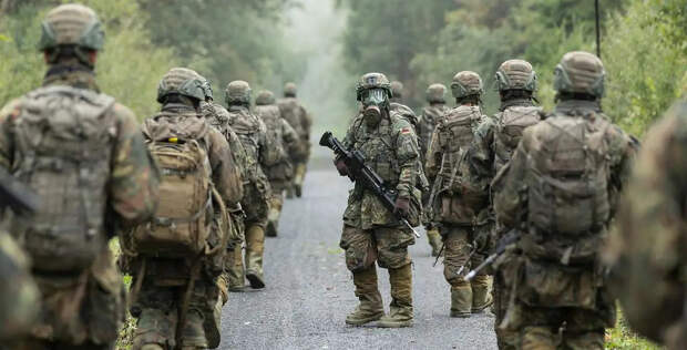 Для совершения фланговых охватов: ФРГ создаёт новые бригады «боевой разведки»