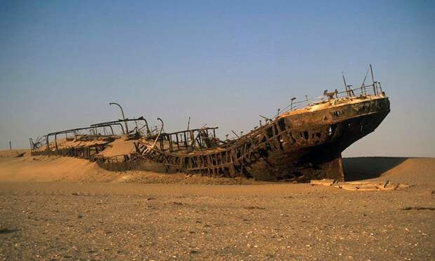 desertship03 Самый знаменитый корабль в пустыне