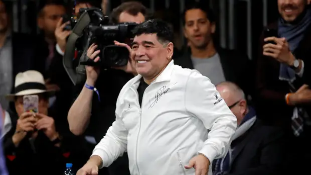 Романцев — о Марадоне: вёл себя без всяких закидонов