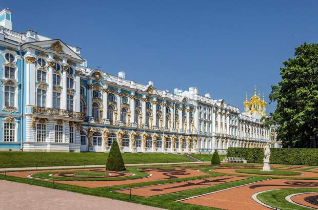10 культурных объектов России