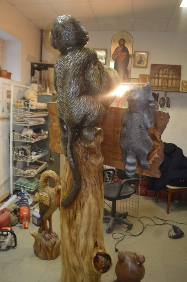 Бешеная бензопила Александр Ивченко, бензопила, воронеж, зоопарк, своими руками, скульптура бензопилой