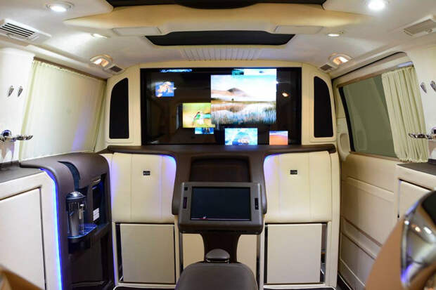 Роскошный мобильный офис Viano iBusiness от Brabus (19 фото) Роскошный мобильный офис Viano iBusiness от Brabus (19 фото)