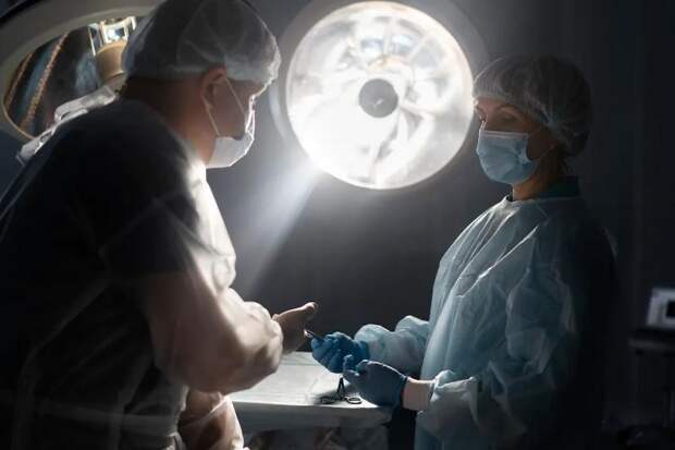 Украинский врач: Чёрные трансплантологи работают там, где больше всего раненых