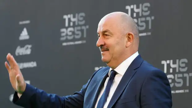 Экс-наставник сборной России Черчесов рассказал о жизни в Венгрии