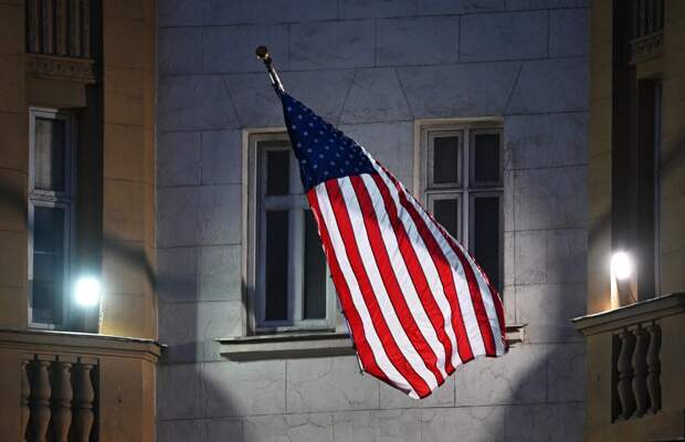 Иран опроверг атаку на посольство США